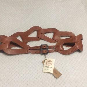 Brave leather belt